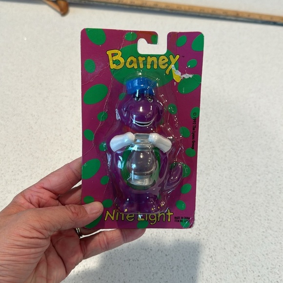 Vintage 1992 Plastic Barney the Dinosaur Wall Nite Lite Night Light works! - Picture 2 of 5